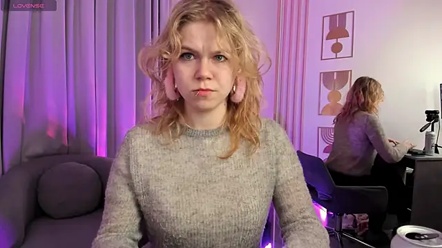 ElizabethVane online show from June 2026 05:40:02 AM