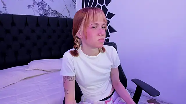 AlaskaFlowerss1  online show from March 2026 05:29:01 AM