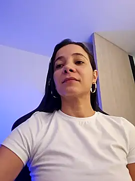 Snapshot of miaeyex chatting on April 2026 12:01:02 PM miaeyex online show from April 2026 12:01:02 PM
