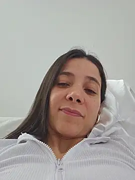 Snapshot of miaeyex chatting on June 2026 02:11:02 PM miaeyex online show from June 2026 02:11:02 PM
