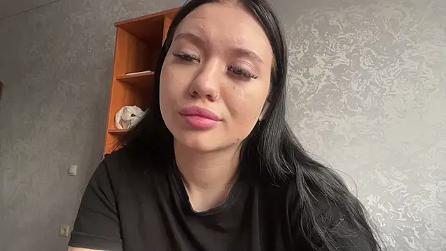 Sofi Funny online show from April 2026 12:28:01 AM