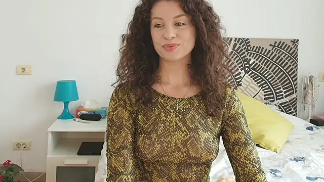 IreneBlue  online show from May 2026 07:39:02 AM