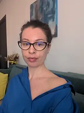 IreneBlue  online show from April 2026 07:04:01 AM