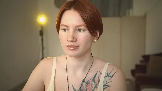 Snapshot of valeriaraw chatting on April 2026 12:42:01 PM valeriaraw online show from April 2026 12:42:01 PM