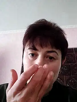 valeryXmur online show from April 2026 07:46:01 AM