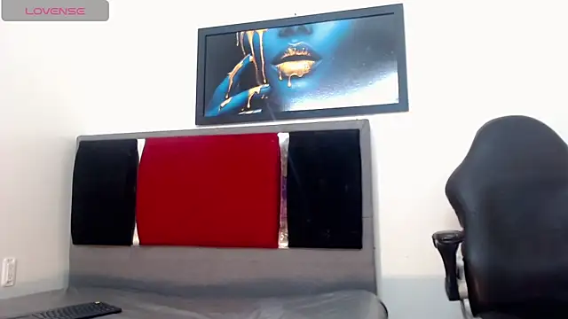 Faricao  online show from March 2026 08:21:01 PM