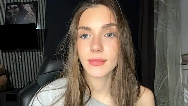 Veluxe online show from April 2026 06:09:02 PM