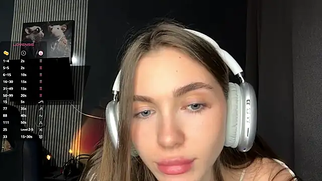 Veluxe online show from April 2026 03:07:01 PM