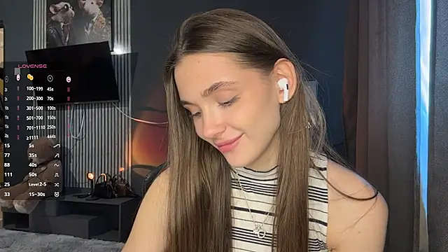 Veluxe online show from April 2026 03:07:01 PM