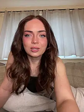 ohitsclarafox online show from March 2026 02:52:01 PM