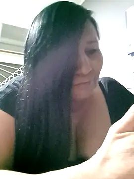 Ladygreeneyes online show from May 2026 01:52:01 AM