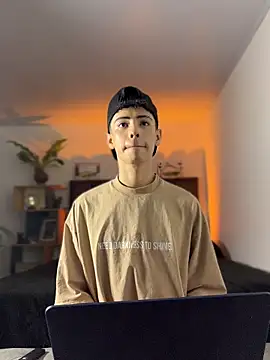 Snapshot of SebastianReed_ chatting on April 2026 04:08:02 AM SebastianReed online show from April 2026 04:08:02 AM