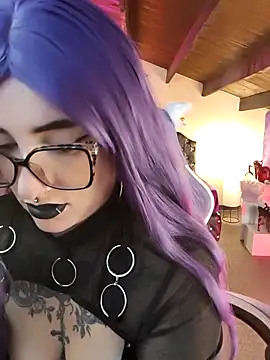 LilithDark666 online show from April 2026 01:15:02 PM