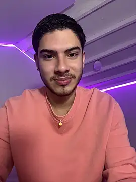 ApoloGray   online show from May 2026 07:54:02 PM