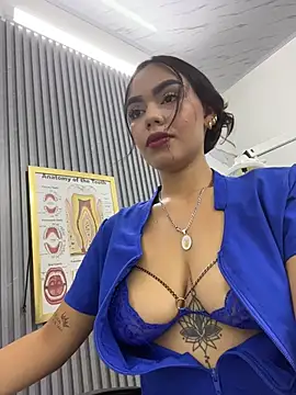 daniela-sexy online show from June 2026 03:01:01 PM
