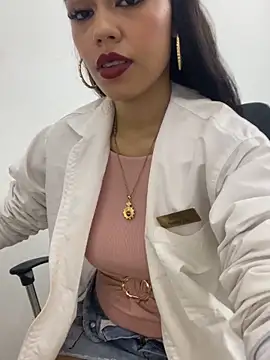 daniela-sexy online show from April 2026 02:02:01 PM