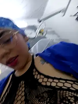 daniela-sexy online show from April 2026 01:50:01 PM