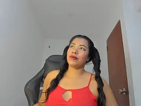 alannaht online show from April 2026 03:07:01 PM