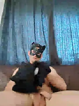 Dankenderr online show from June 2026 08:41:02 AM