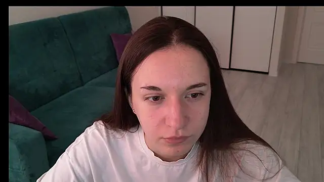 Snapshot of Ola_Queen chatting on June 2026 05:07:01 AM Ola Queen online show from June 2026 05:07:01 AM