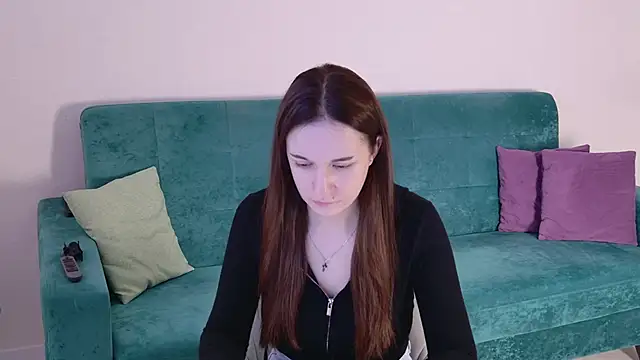 Ola Queen online show from April 2026 05:31:01 AM