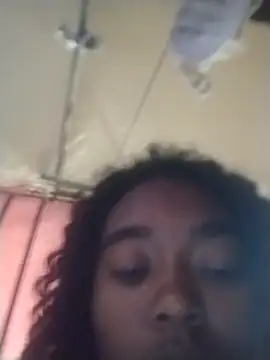 Aida Phone online show from March 2026 10:49:01 PM