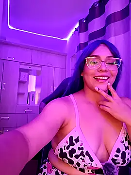 PiscisGirl online show from April 2026 07:05:02 AM