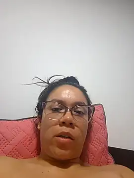 Snapshot of Aila_Phone chatting on May 2026 01:34:01 AM Aila Phone online show from May 2026 01:34:01 AM