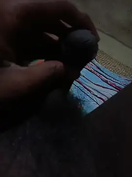 kingcouple89 online show from April 2026 04:22:02 PM