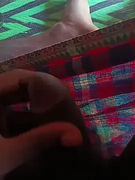 kingcouple89 online show from April 2026 04:49:01 AM