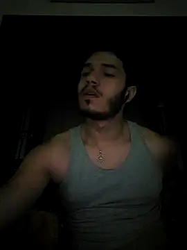 Snapshot of Thewildaliii0 chatting on May 2026 04:40:01 AM Thewildaliii0 online show from May 2026 04:40:01 AM