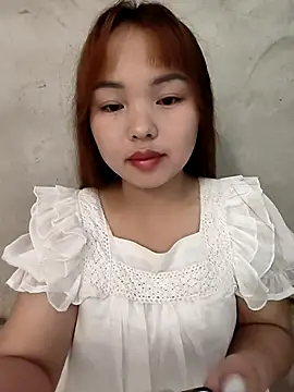 Mina xYx online show from May 2026 02:03:01 AM