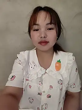 Mina xYx online show from May 2026 02:43:02 AM