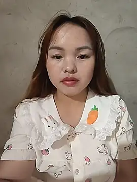 Mina xYx online show from May 2026 04:14:02 PM