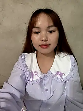 Mina xYx online show from May 2026 03:37:02 PM