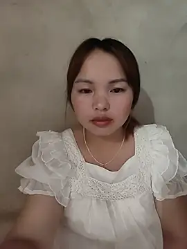 Mina xYx online show from June 2026 06:01:02 PM