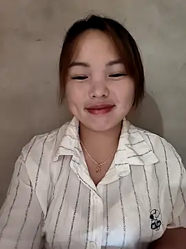 Mina xYx online show from July 2026 04:35:01 PM