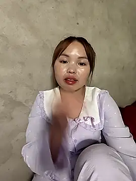 Mina xYx online show from April 2026 03:38:01 PM