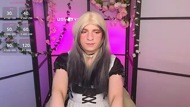 FoxIsPuff online show from May 2026 05:57:01 AM