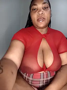 BeverlyQueen15 online show from April 2026 09:50:02 PM