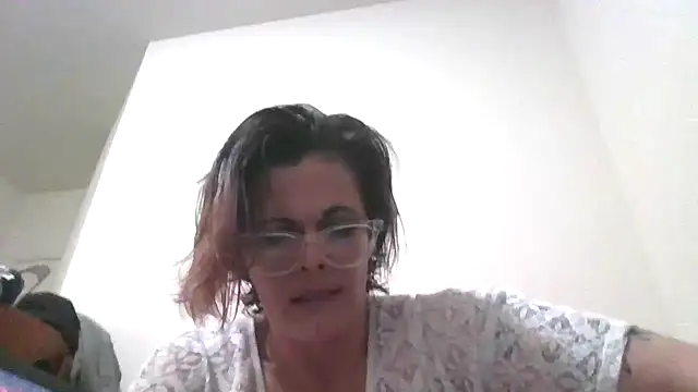 kitty-kitten82 online show from March 2026 05:51:02 AM