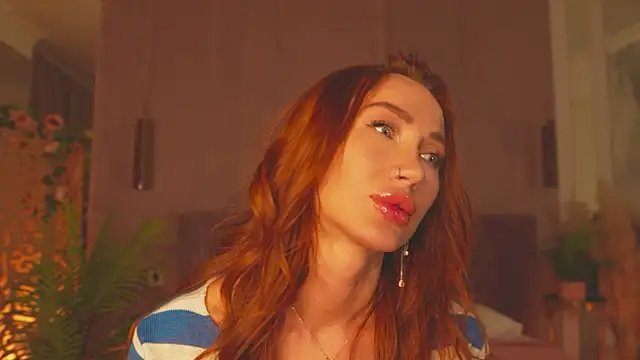 SerenaWest  online show from April 2026 08:00:01 PM