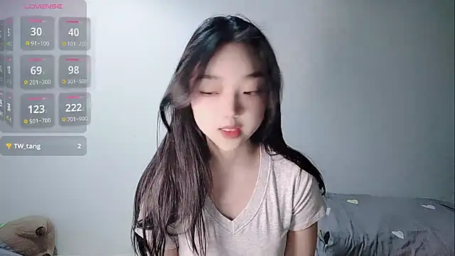 oblakitty  online show from March 2026 11:05:01 PM