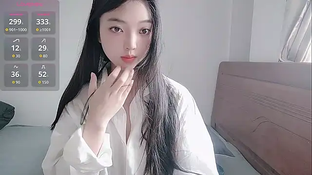 Snapshot of oblakitty_ chatting on June 2026 12:49:02 AM oblakitty online show from June 2026 12:49:02 AM