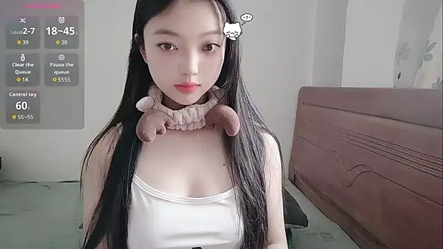 Snapshot of oblakitty_ chatting on June 2026 12:41:02 AM oblakitty online show from June 2026 12:41:02 AM