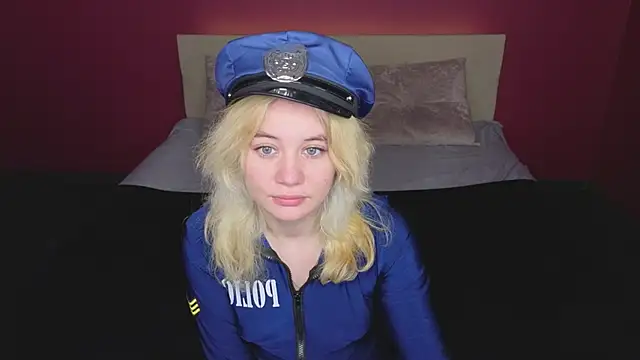 Snapshot of ElizabethRedWings chatting on June 2026 01:38:02 AM ElizabethRedWings online show from June 2026 01:38:02 AM