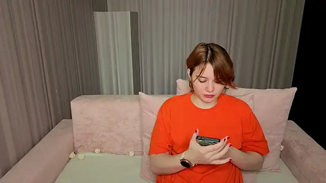 ElizabethRedWings online show from March 2026 07:53:01 AM