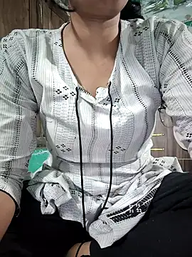 Snapshot of model_seela chatting on March 2026 03:34:01 PM model seela online show from March 2026 03:34:01 PM