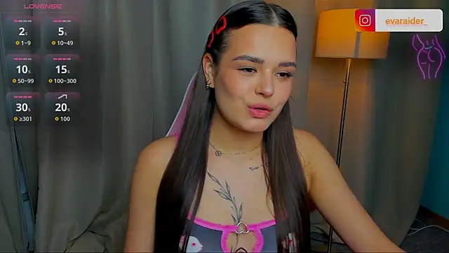 EvaRaider online show from May 2026 01:14:01 PM