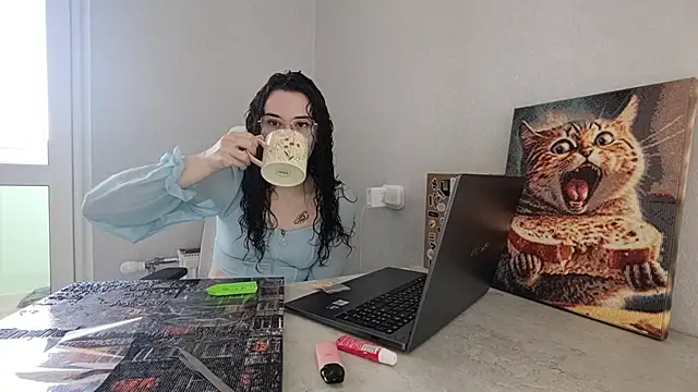 LaritaTocchio online show from March 2026 07:08:01 AM